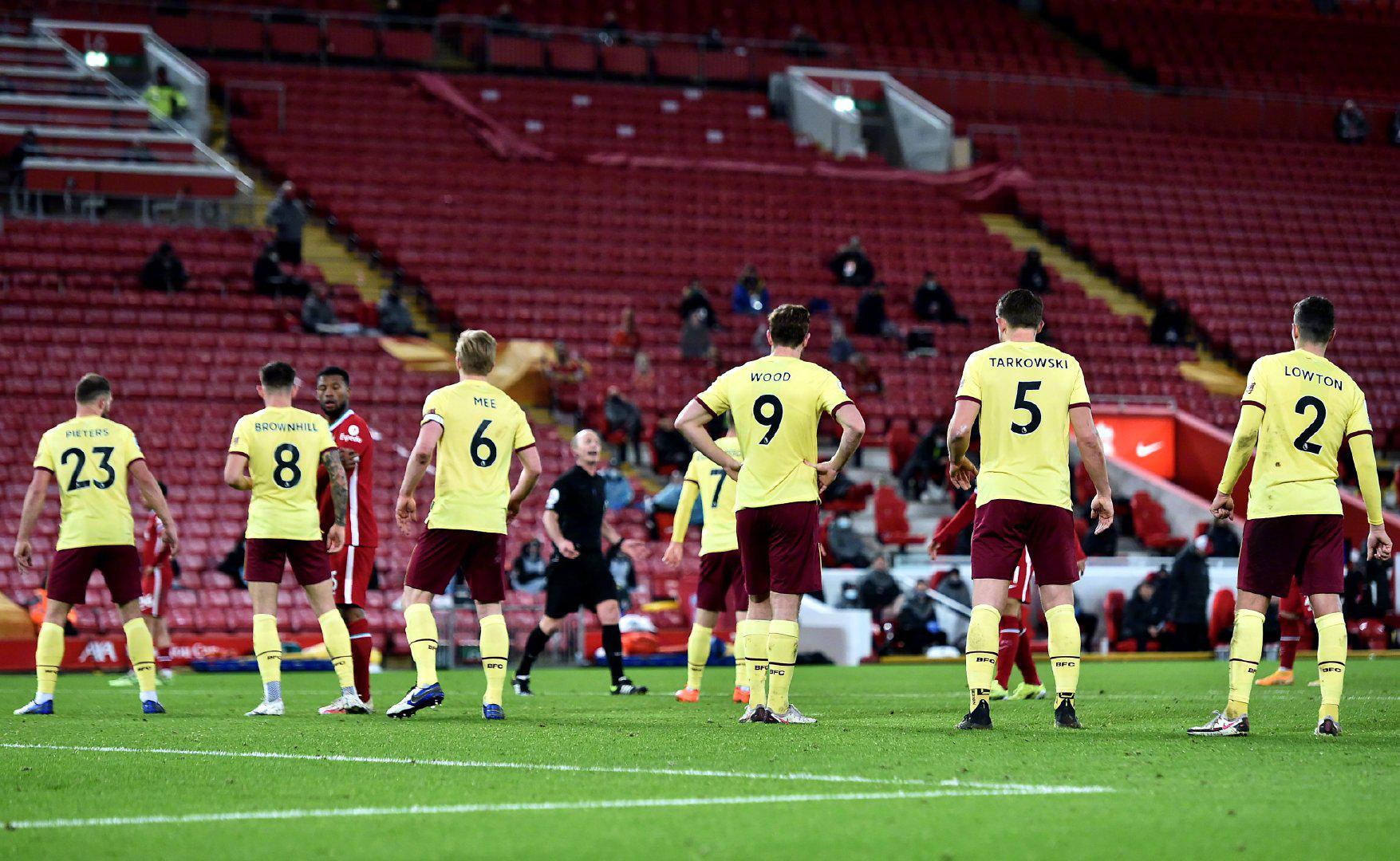 冠軍給予了 冠軍給予了